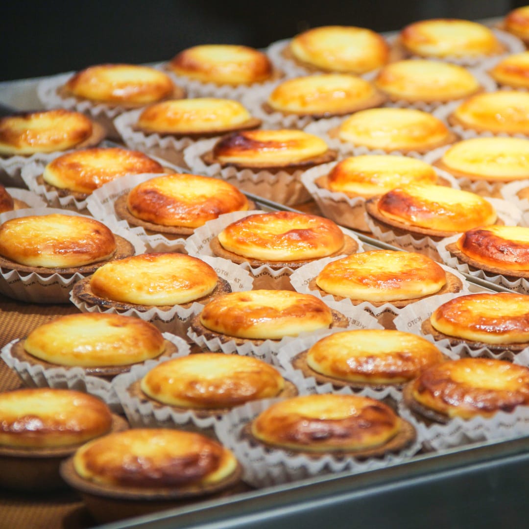 Mini Sweet Shortcrust Dough Tart Shells 40 pcs - (for Hokkaido Baked Cheese Tarts) - Fluffyummy Gastrogroup