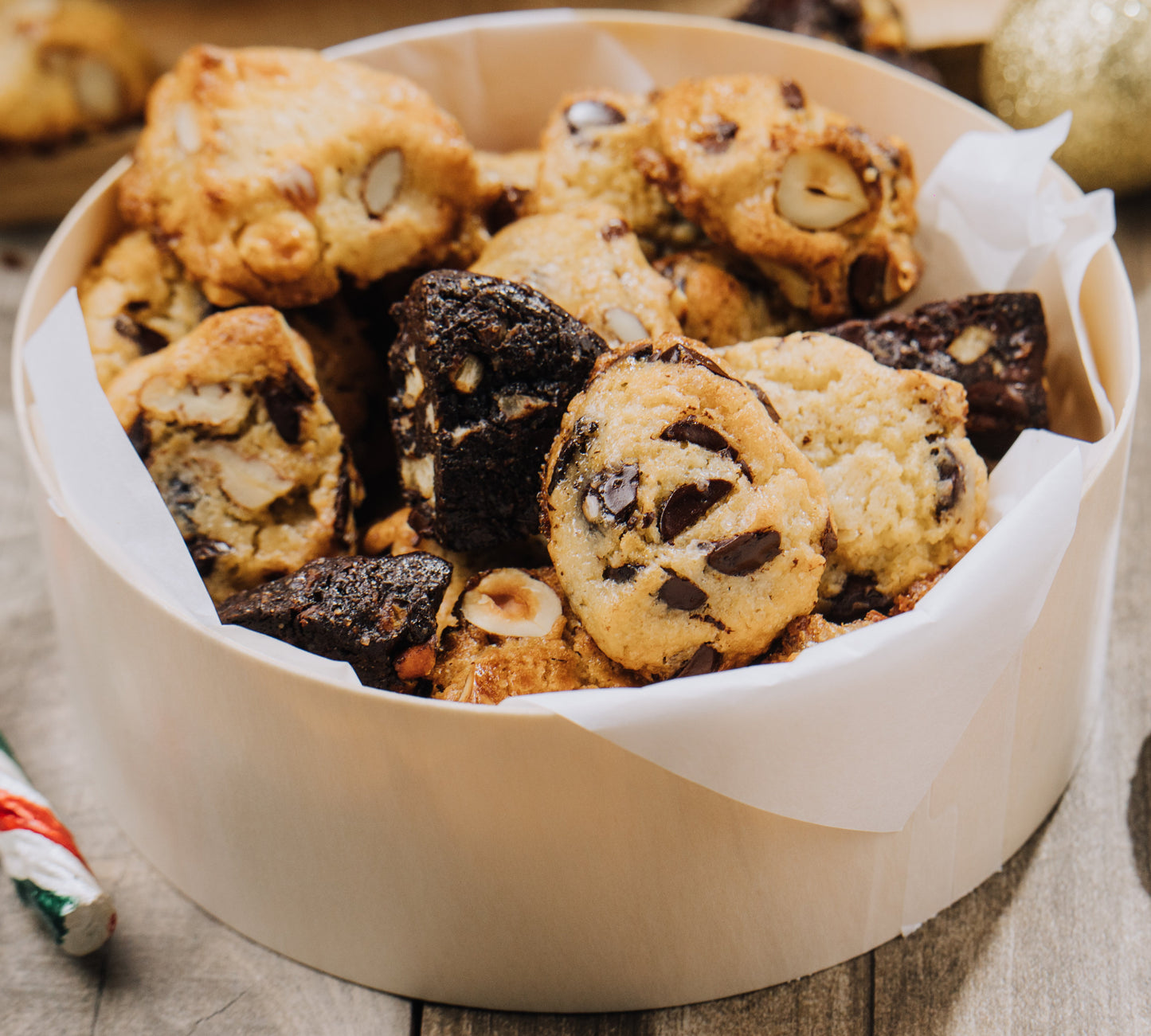 Mini Cookie Nibblers Wooden Gift Box (20 mini pcs)