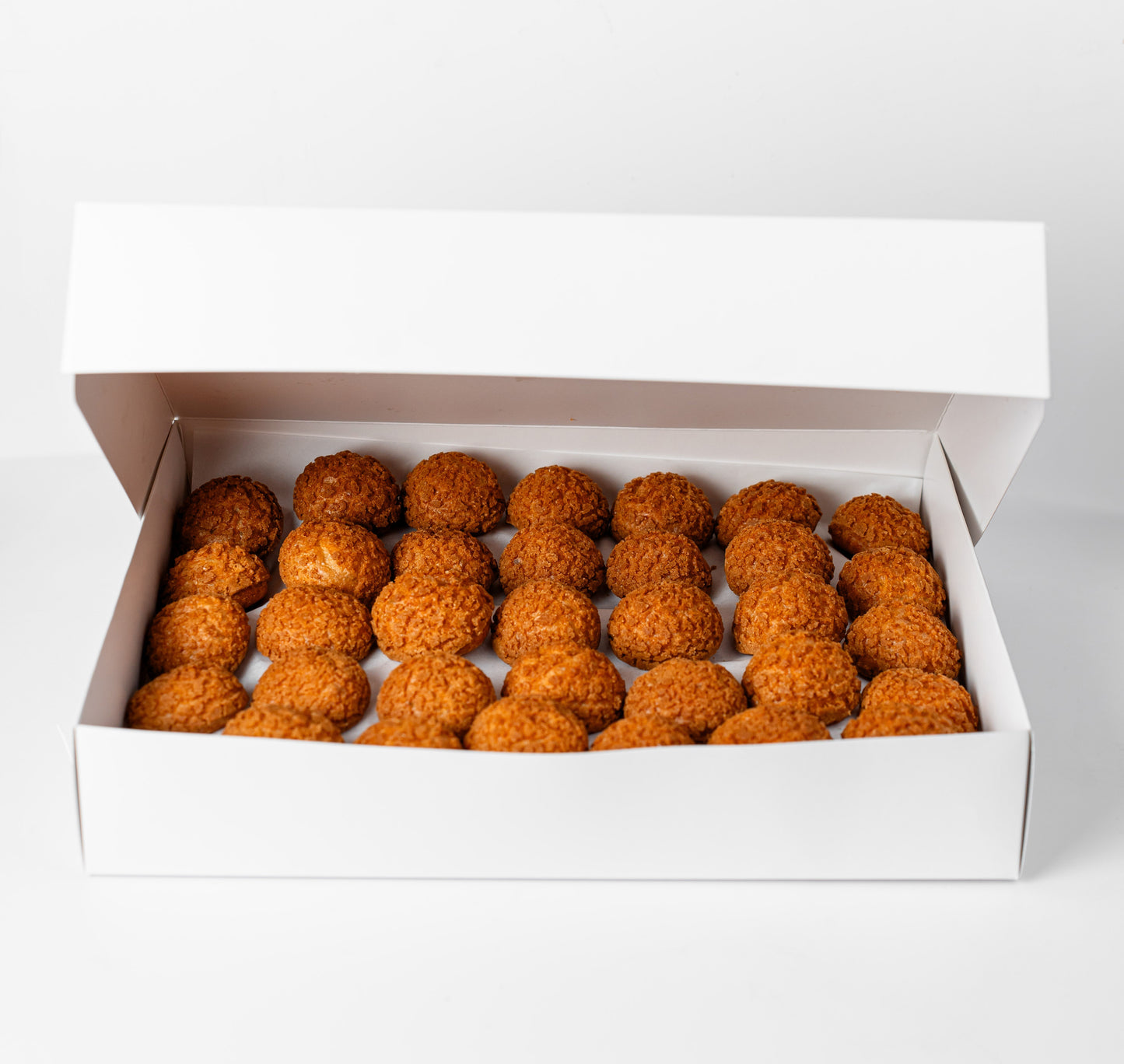 Choux Craquelin (144 pcs per case)