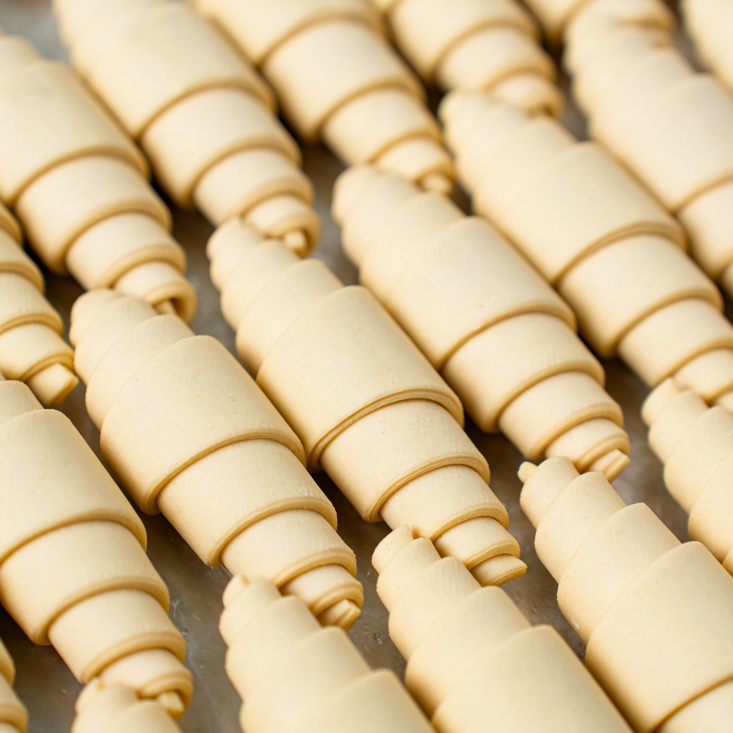 Bake-it-Yourself Frozen Classic Margarine Croissants (12 pcs)