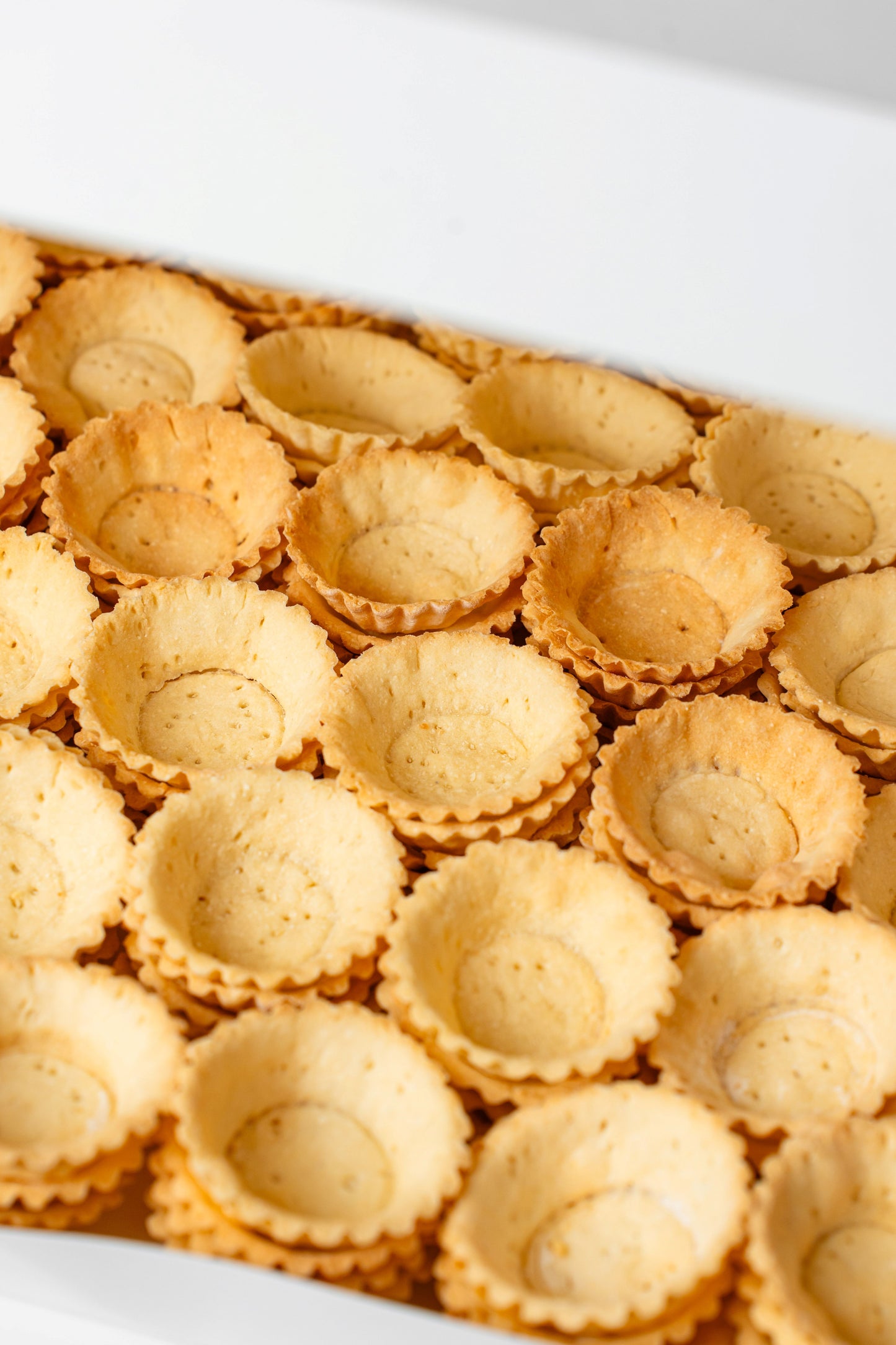 Mini Old Fashioned Savoury Tart Shells (168 pcs. per tray)