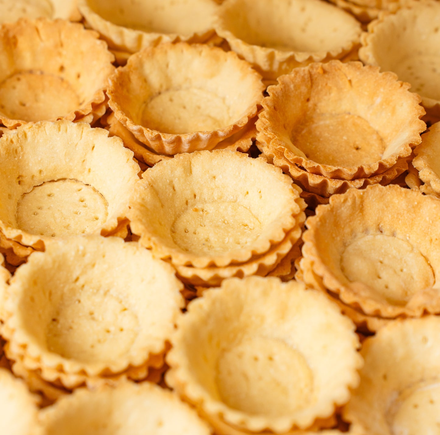 Mini Old Fashioned Savoury Tart Shells (168 pcs. per tray)