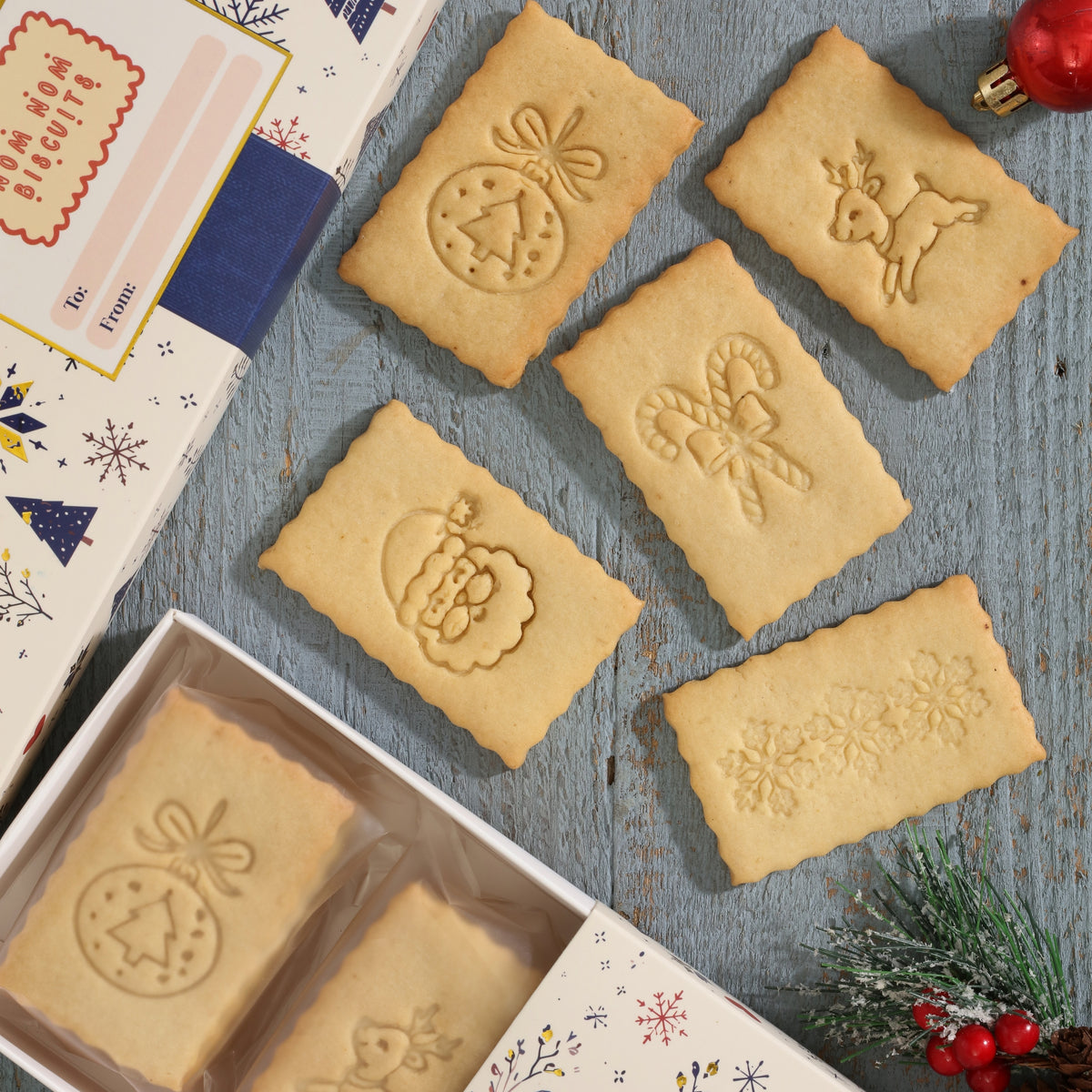 Limited Edition Holiday Box Nomnom Biscuits 2026