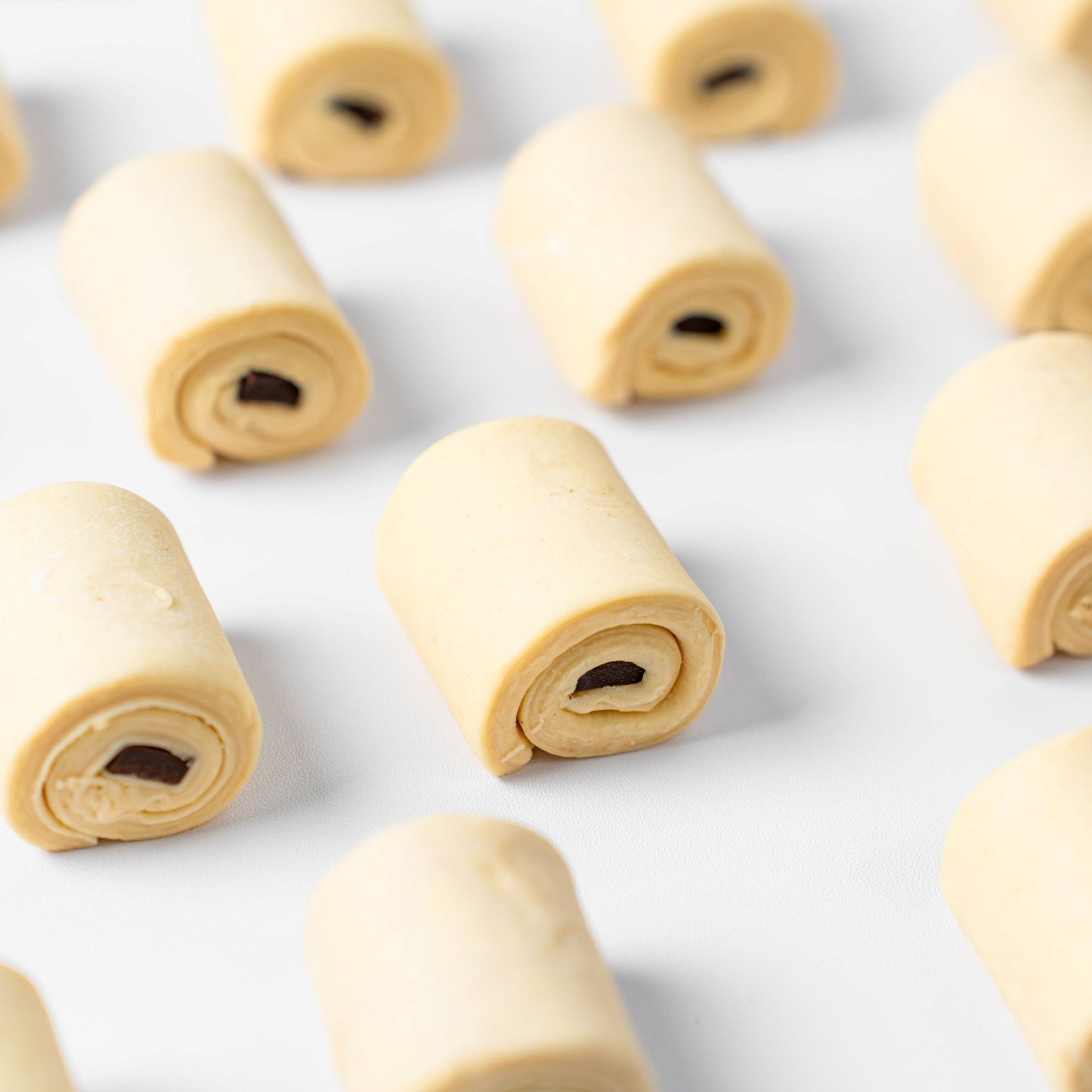 Bake - it - Yourself Frozen Classic Margarine Mini Pain Au Chocolat (25 pcs) - Fluffyummy Gastrogroup