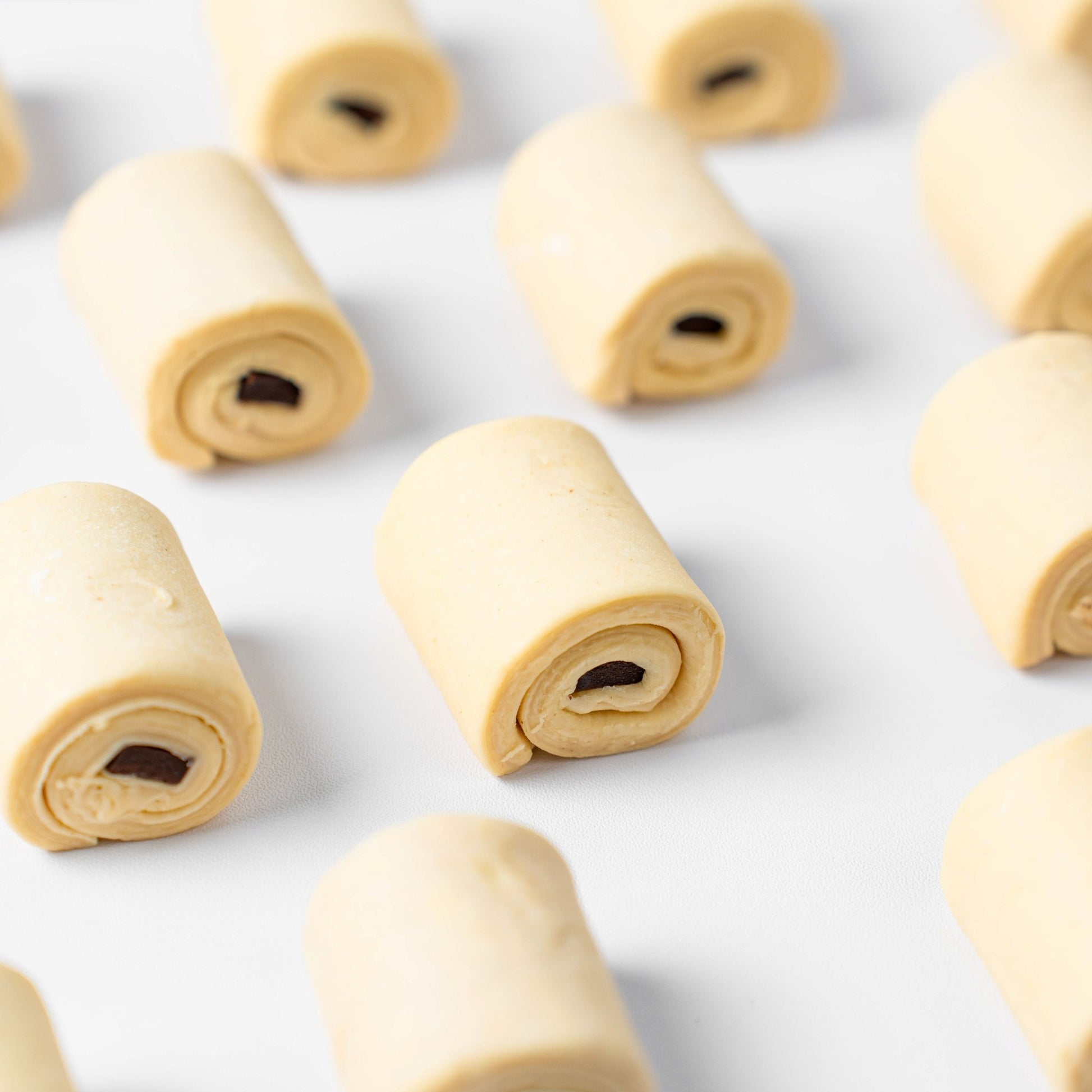 Bake - it - Yourself Frozen Classic Margarine Mini Pain Au Chocolat (25 pcs) - Fluffyummy Gastrogroup