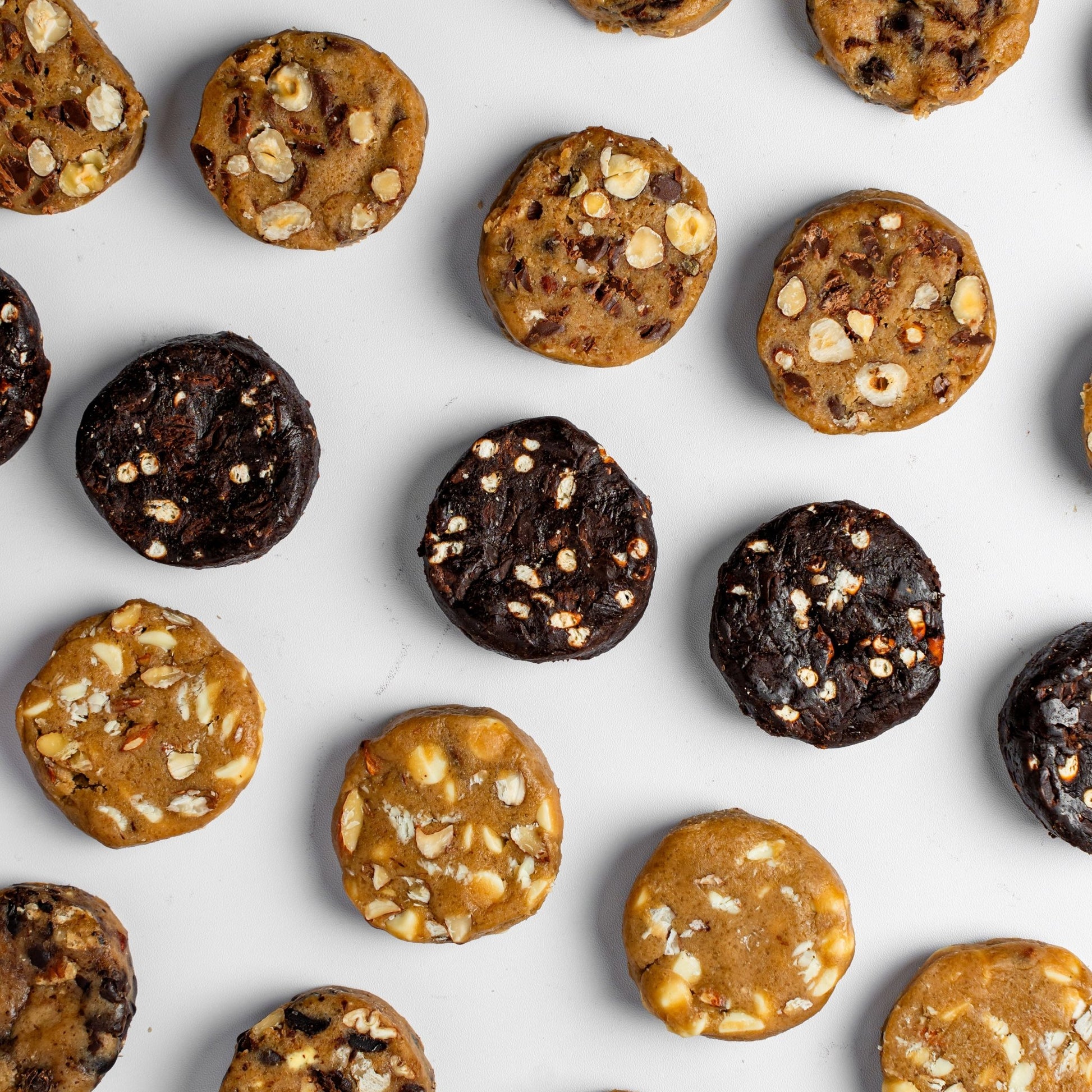 DC Pretzel Frozen Cookie Dough (12pcs) - Fluffyummy Gastrogroup