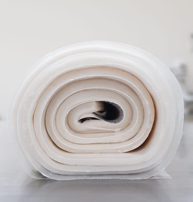 Frozen Premium Butter Puff Pastry Dough Sheet Roll (1kg) - Fluffyummy Gastrogroup