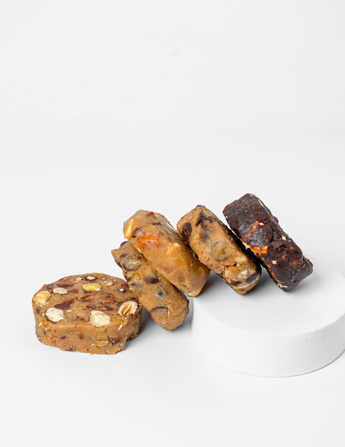 Hazelnut Milk Frozen Cookie Dough (12pcs) - Fluffyummy Gastrogroup