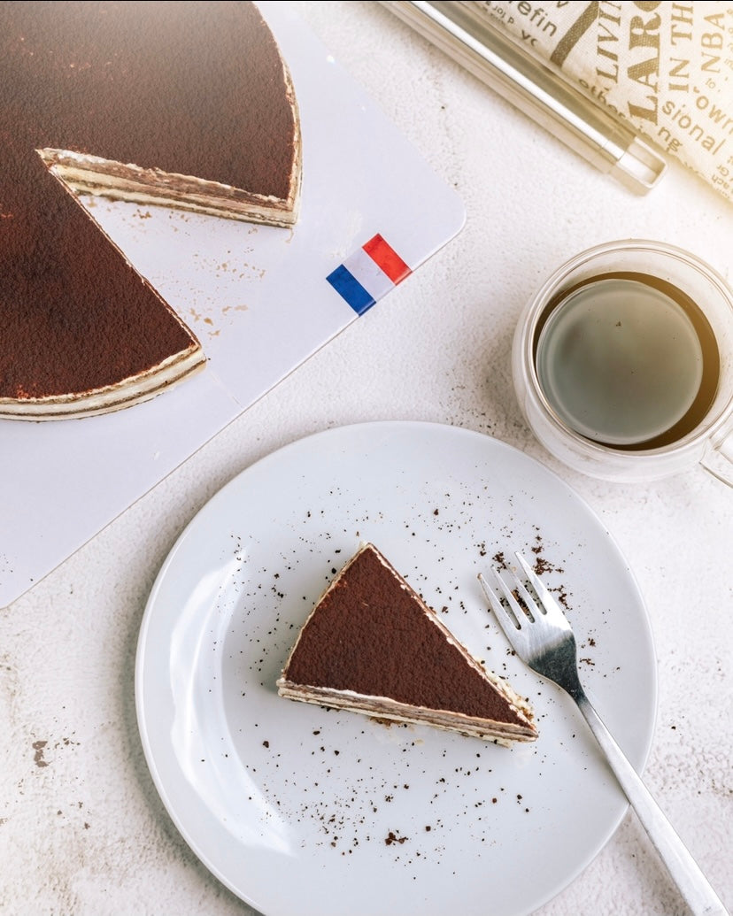 Tiramisu Cake 8”