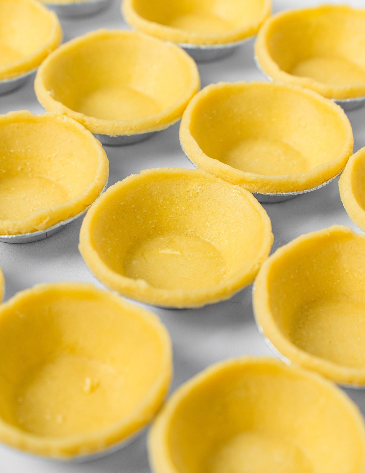 Medium Sweet Shortcrust Dough Tart Shells 20 pcs - (for Hokkaido Baked Cheese Tarts) - Fluffyummy Gastrogroup