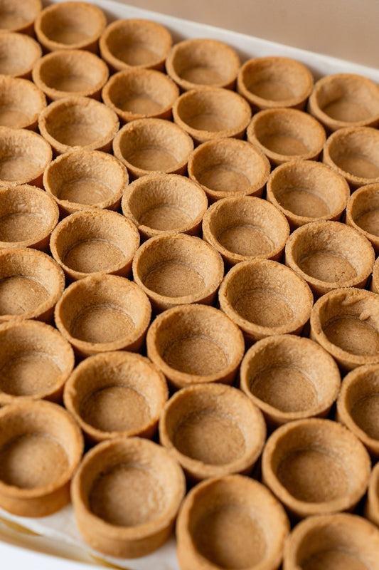 Mini SpeculoosTart Shells (144 pcs. per tray) - Fluffyummy Gastrogroup